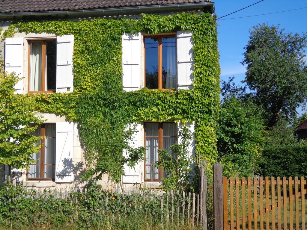 Maison Frankrijk Couloutre Zimmer foto